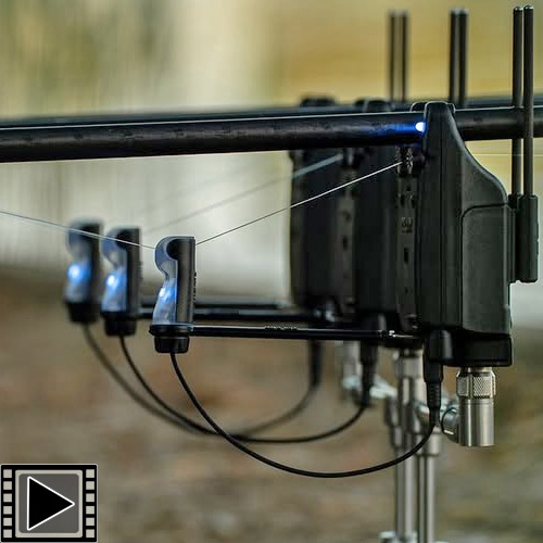 Delkim Smartlite Multi-Coloured Hanger (Set of 3)