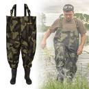 avid-carp-distortion-camo-waders-de-peito