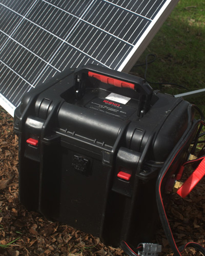 Batterie Lithium Rhino Outdoor Box 12V 100ah + Chargeur 12v 15Ah - description 12