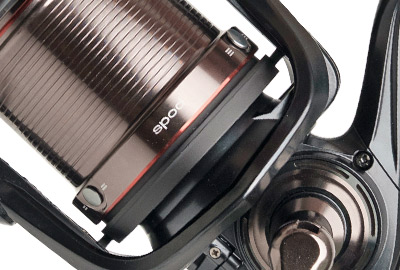 Moulinet Prowess Summa 8000 QD Spod - description 06