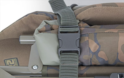 Pack Confort Fox Royale R2 4 Saisons Camo -Hameçon Pro Soldes Magasin 8aa0766c8e3c2ddde03417e33fde22ff6bb1bd22 7