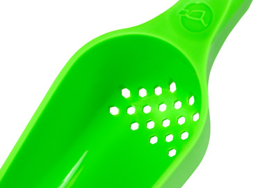 Pelle Korda Bait Scoop - description 03