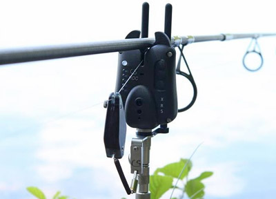 Coffret Carpsounder 3 Hangers Lumineux Dropstar DR-LX2 Noir -Fox || KORDA || Sonik Soldes abd2f495af43b3f62fcced3f4ea6928844e99902 204538AMB2