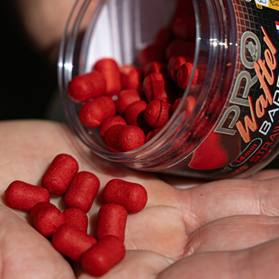 Dumbells Équilibrés Starbaits Probiotic Strawberry & Spice 14mm 50g - description 02