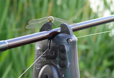 Coffret Carpsounder Centrale 3 Détecteurs Roc XRS-ACC Black Neon -Hameçons Soldes Boutique f350a7b518e53f1a65175ebb8d55e5271dc146f0 203432AMB3